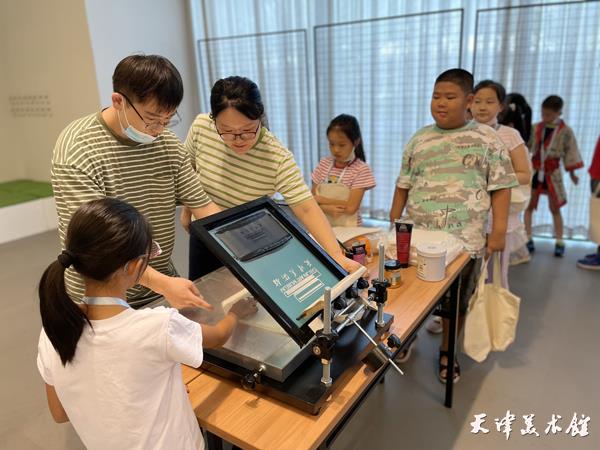 3丝网版画.JPG 3丝网版画.JPG